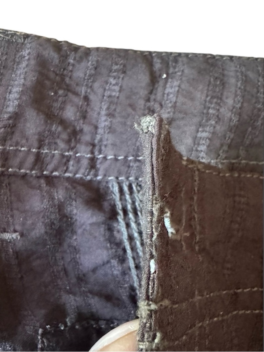 Free people Scorpio shirred mid rise cargo pants in “Black Coffee” Size L. - Picture 7 of 8